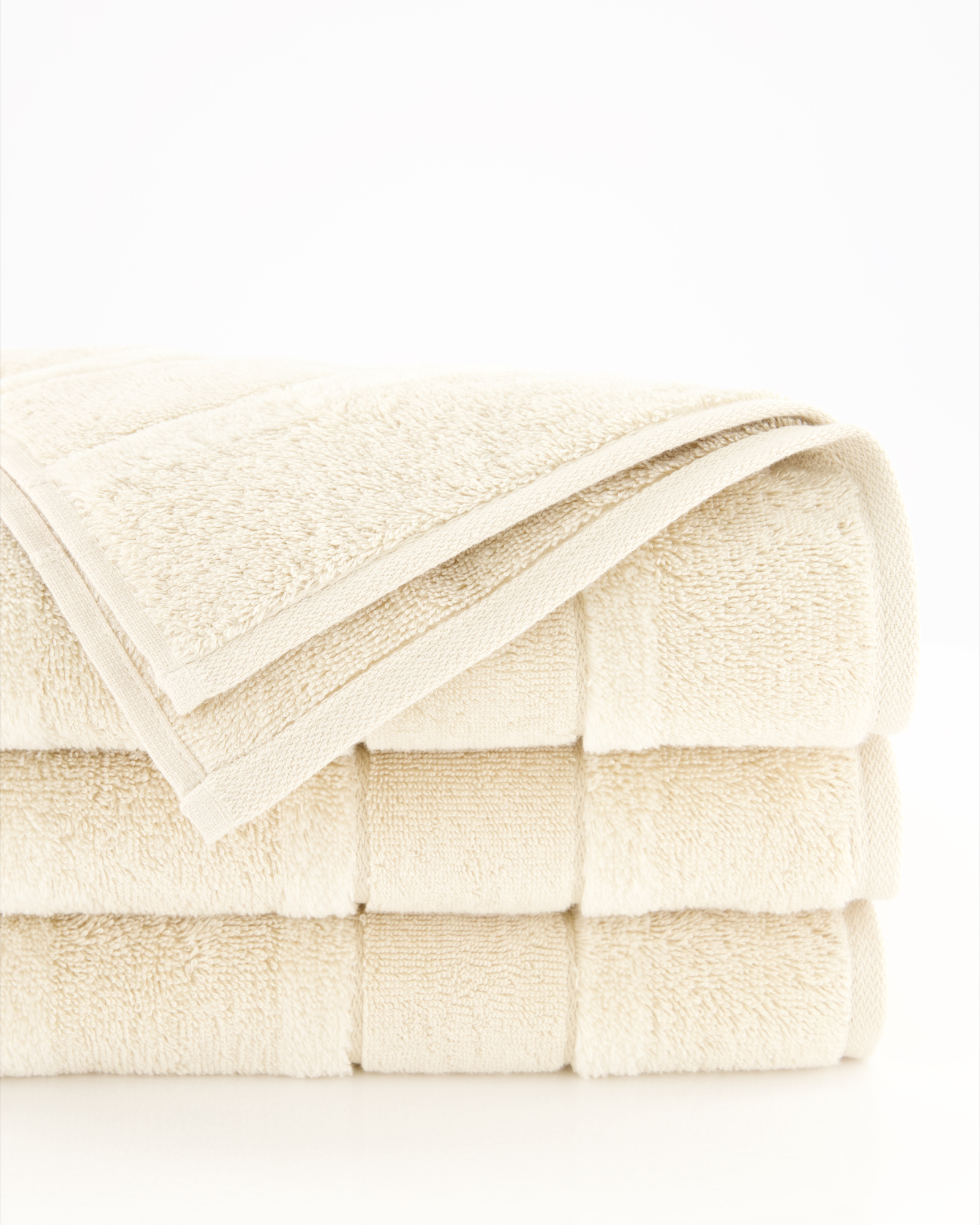 Cawö Handtücher Noblesse2 Uni 1002 beige - 370 - Handtuch 50x100 cm