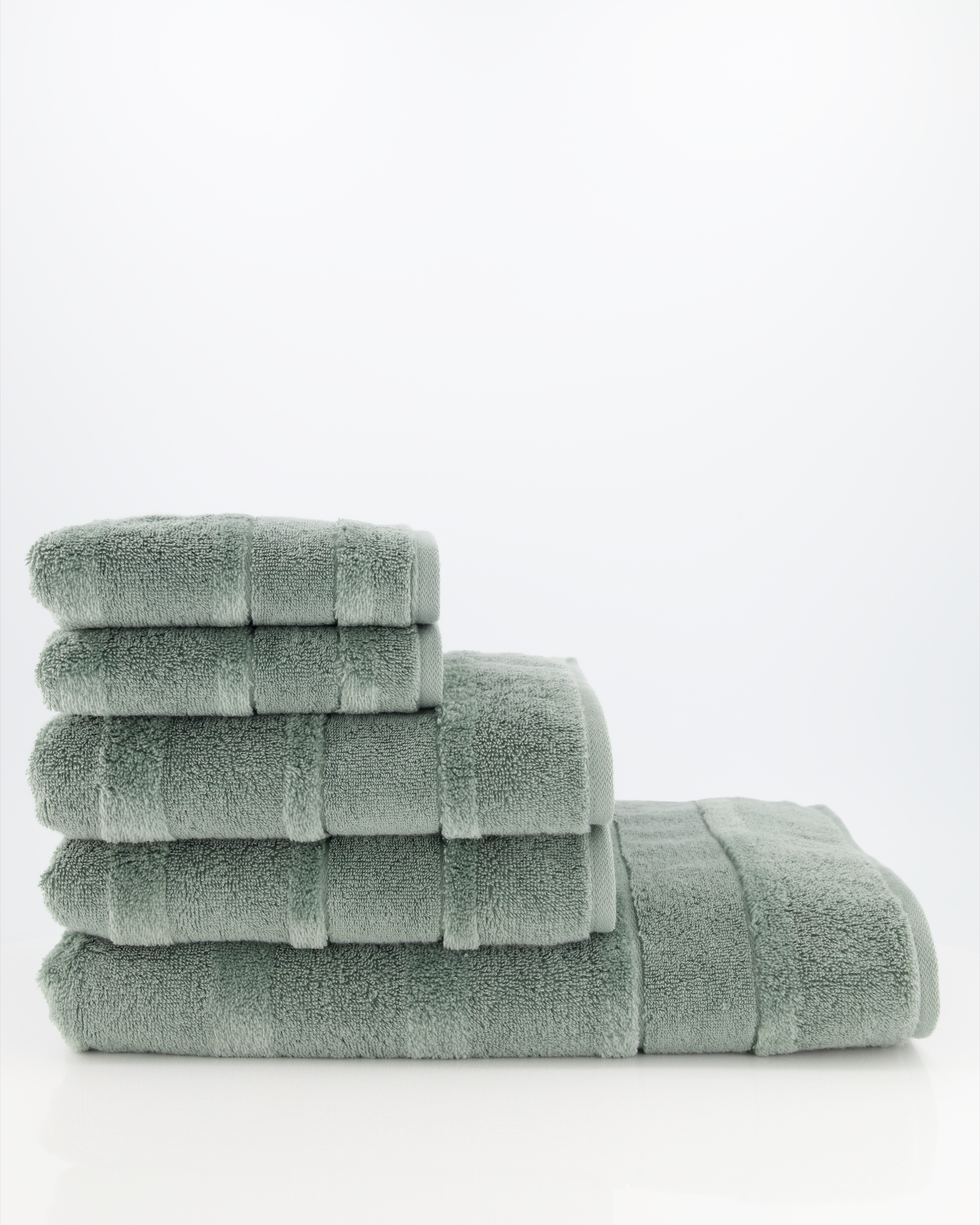 Cawö Handtücher Noblesse2 Uni 1002 nordic green - 470 - Duschtuch 80x160 cm