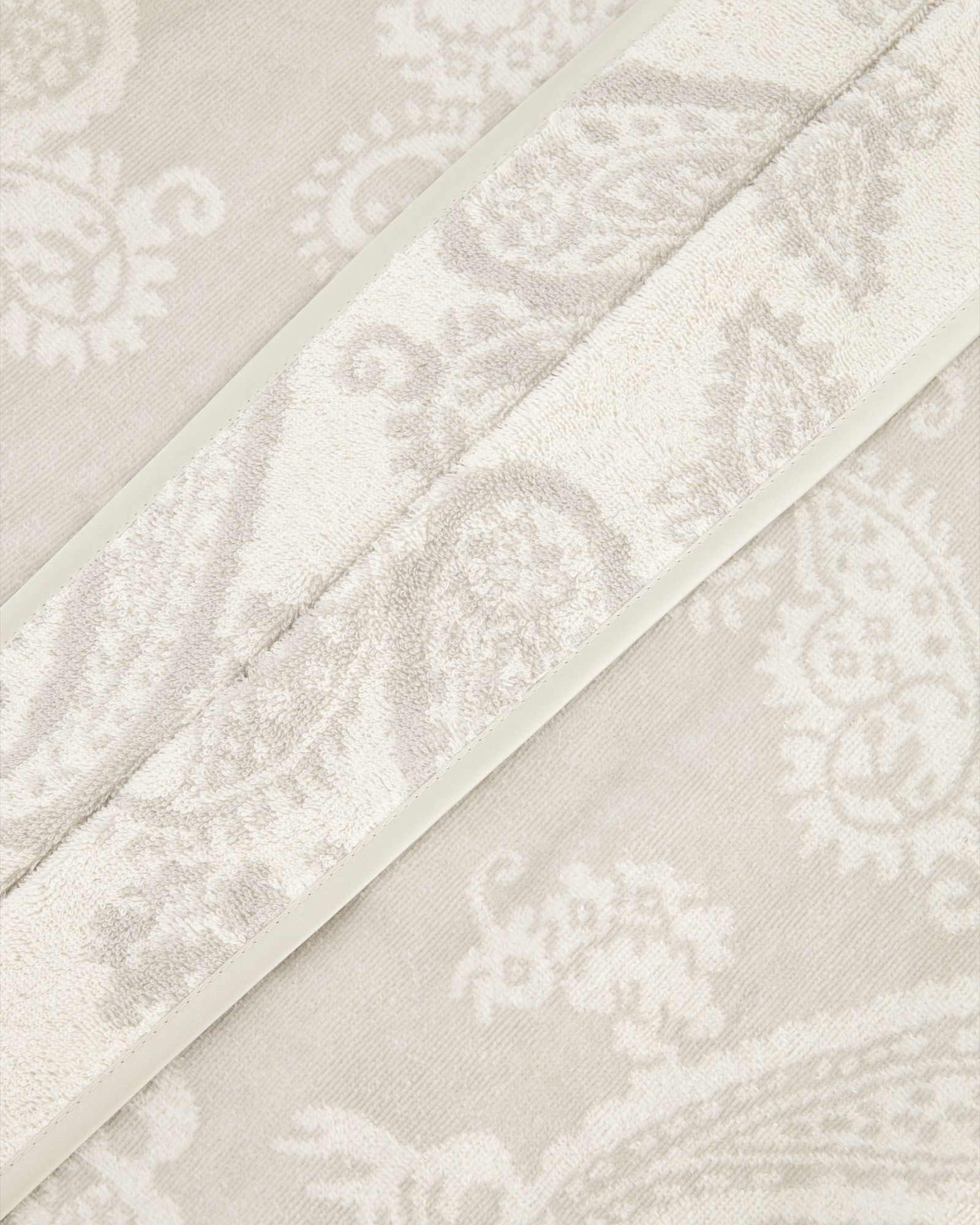 Cawö Bademäntel Damen Schalkragen Paisley 4420 silber - 73