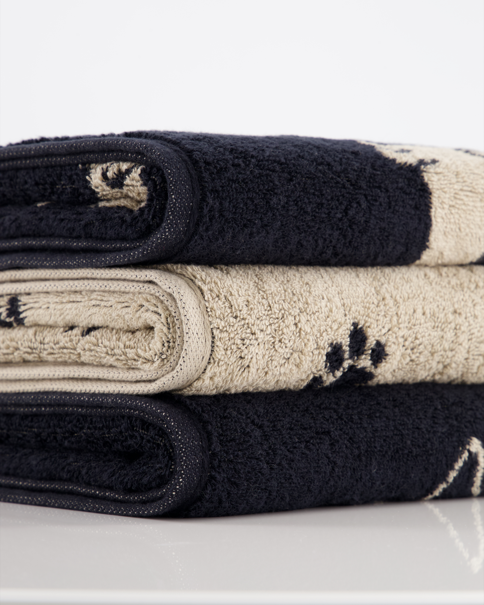 Cawö Handtücher WE LOVE DOGS Paws 6247 Schwarz-Beige - 93 - Gästetuch 30x50 cm
