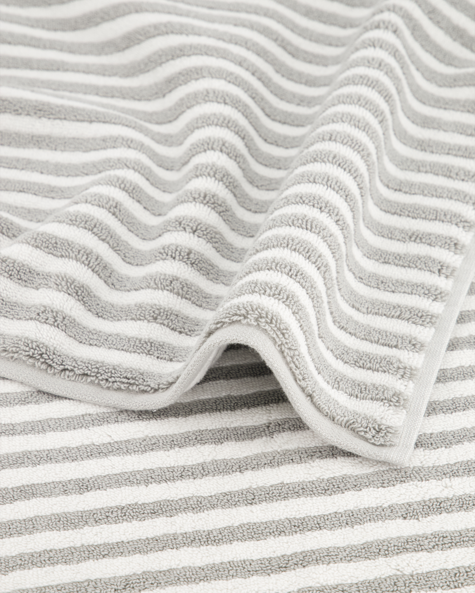 Cawö Badematten Two-Tone Stripes 480 platin - 76 - 50x80 cm