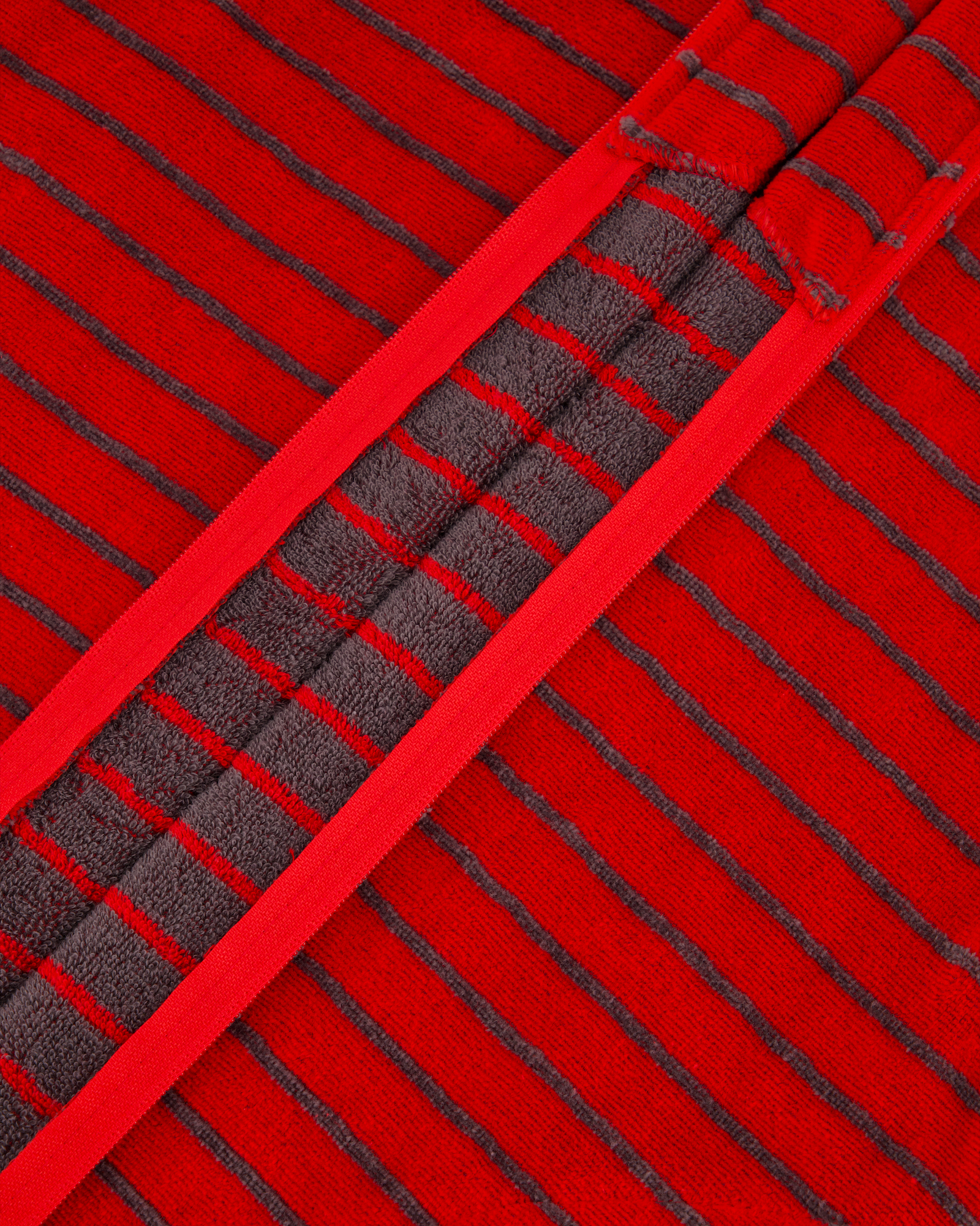 Cawö - Damen Bademantel Kapuze Reißverschluss Shades 1492 - Farbe: rot - 27 - M
