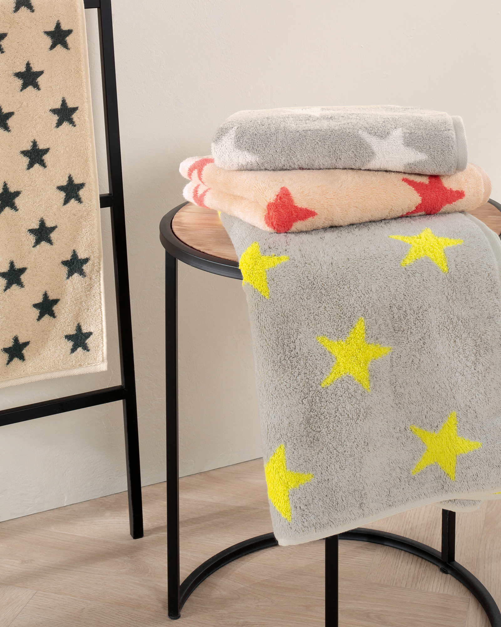 Cawö Handtücher NEW STARS Sterne klein 6261 beige/basalt - 37
