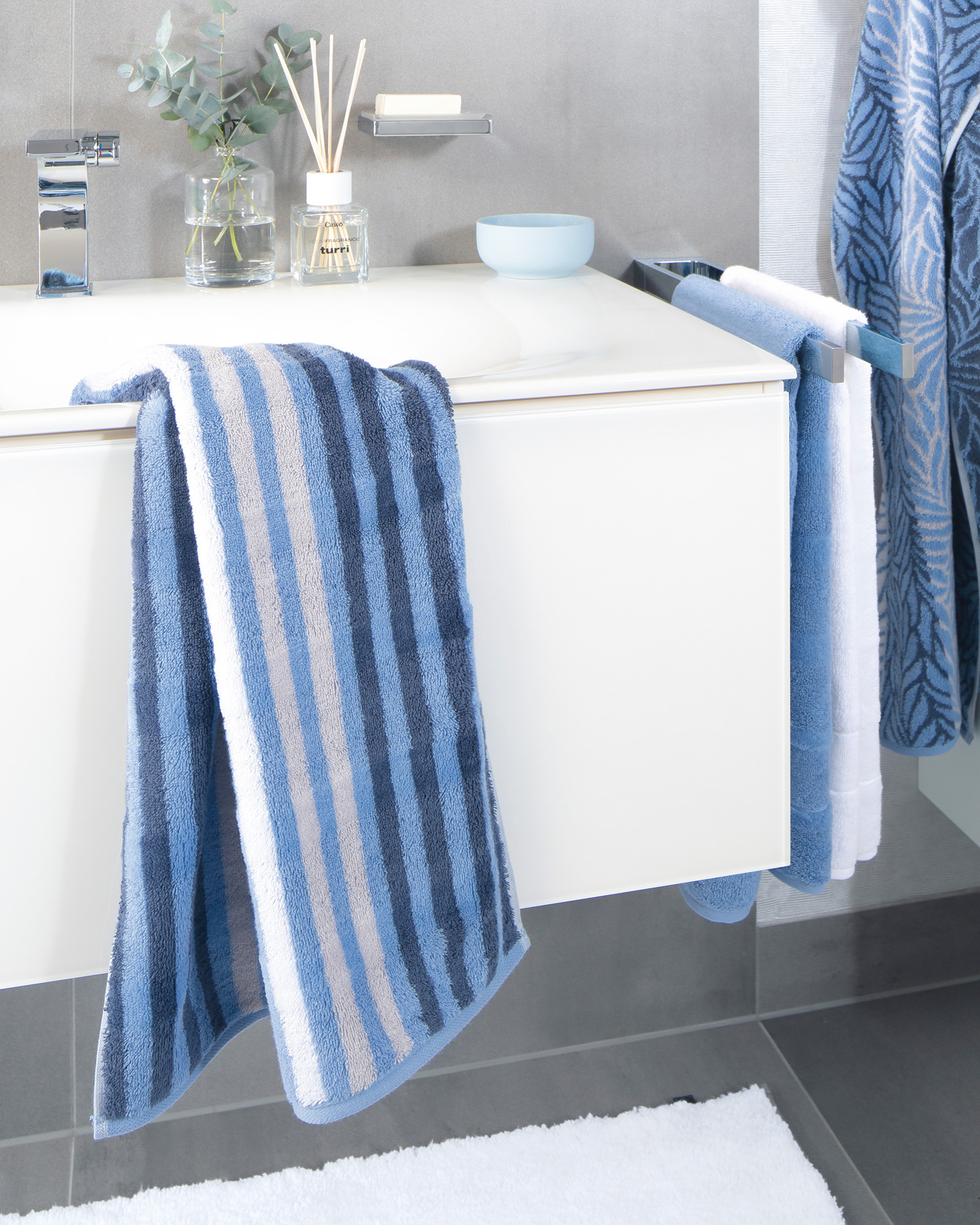Cawö Noblesse Seasons Allover 1084 - Farbe: sky - 11 Duschtuch 80x150 cm Detailbild 1 Cawö Noblesse Seasons Allover 1084 - Farbe: sky - 11 Duschtuch 80x150 cm Detailbild 1