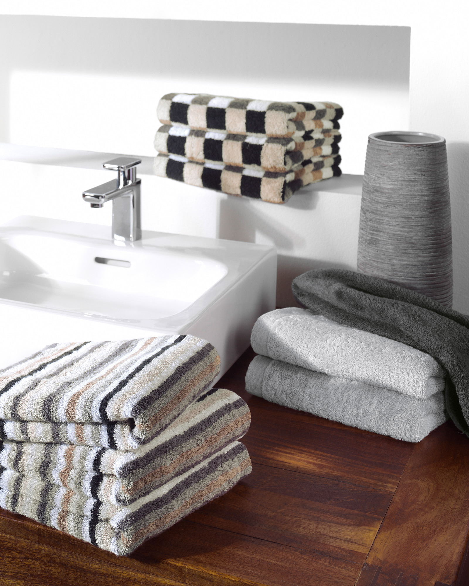 Cawö - Life Style Karo 7047 - Farbe: 37 - kiesel Seiflappen 30x30 cm Detailbild 1 Cawö - Life Style Karo 7047 - Farbe: 37 - kiesel Seiflappen 30x30 cm Detailbild 1